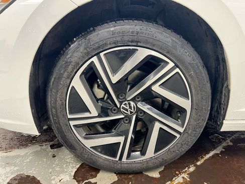 Used 2023 Volkswagen Jetta SEL FWD image 28