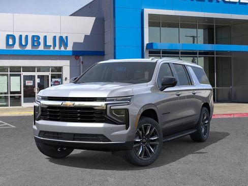 New 2026 Chevrolet Suburban LS w/ LS Custom Edition AWD/4WD image 31