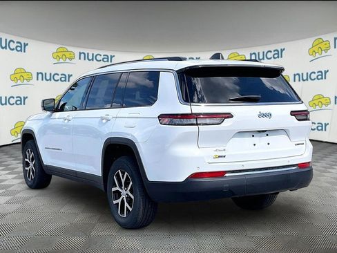 Used 2023 Jeep Grand Cherokee L Limited AWD/4WD image 4