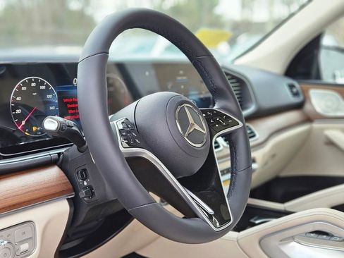 New 2026 Mercedes-Benz GLE 350 4MATIC image 17