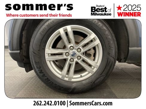Used 2021 Ford Explorer XLT w/ Class III Trailer Tow Package AWD/4WD image 23