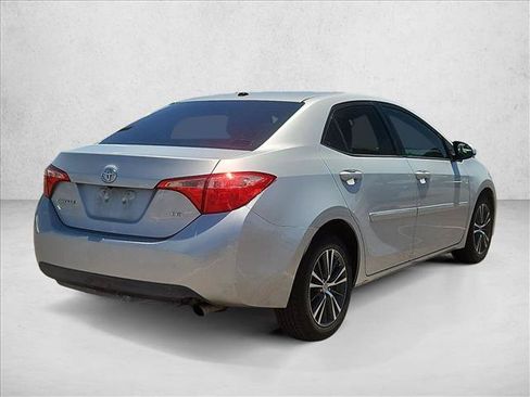 Used 2018 Toyota Corolla LE w/ LE Premium Package FWD image 5