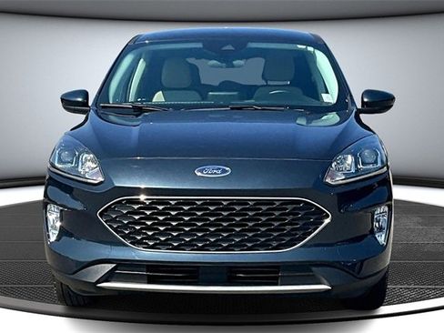 Used 2022 Ford Escape SEL w/ Technology Package image 2