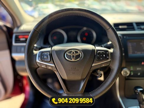 Used 2017 Toyota Camry SE FWD image 15