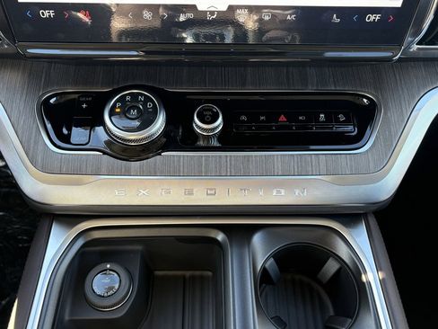 New 2026 Ford Expedition Max Platinum w/ Platinum Ultimate Package image 31