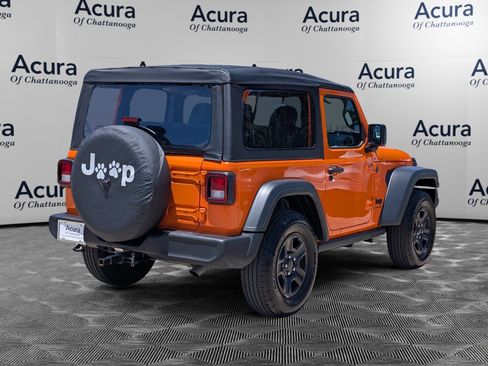 Used 2025 Jeep Wrangler Sport AWD/4WD image 7