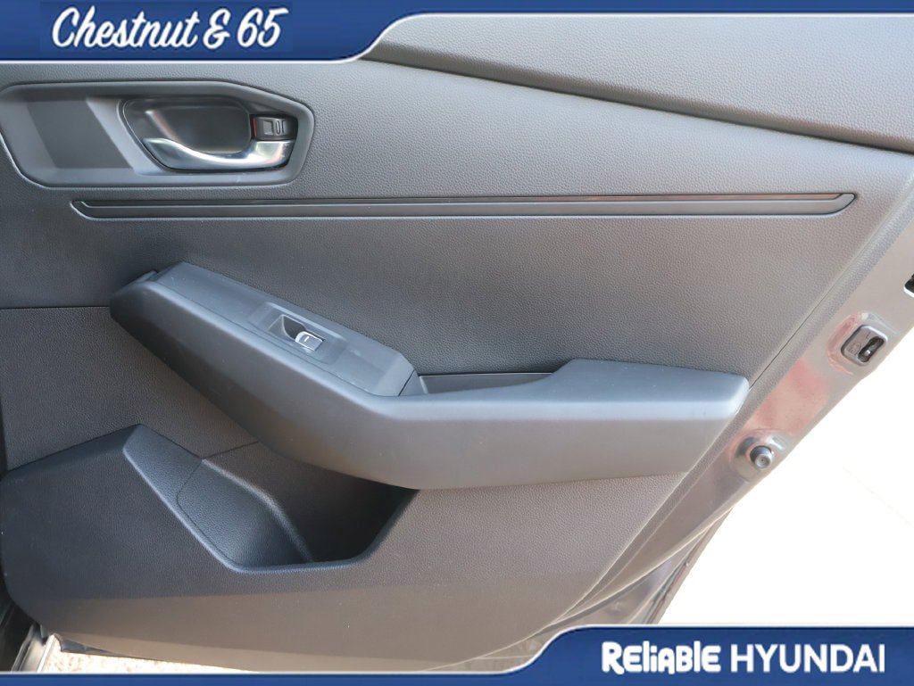 Used 2023 Honda Accord EX-L image 11