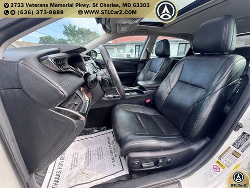 Used 2013 Toyota Avalon Limited FWD image 9