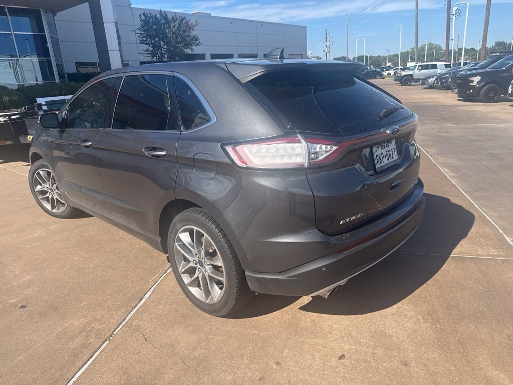 Used 2015 Ford Edge Titanium w/ Equipment Group 301A AWD/4WD image 2