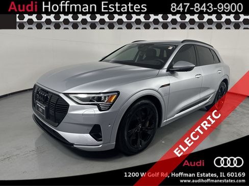 Used 2022 Audi e-tron Premium w/ Convenience Plus Package AWD/4WD image 1
