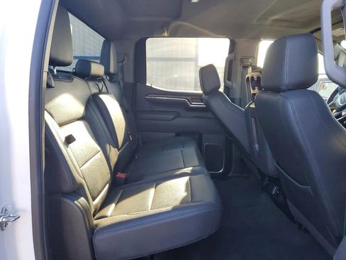 Used 2025 GMC Sierra 1500 SLT RWD image 10