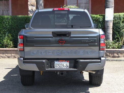Used 2025 Nissan Frontier PRO-4X w/ Pro Convenience Package AWD/4WD image 7
