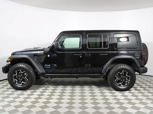 Used 2022 Jeep Wrangler Unlimited Rubicon 4xe w/ Steel Bumper Group AWD/4WD image 43