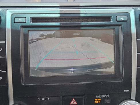 Used 2014 Toyota Camry L FWD image 10