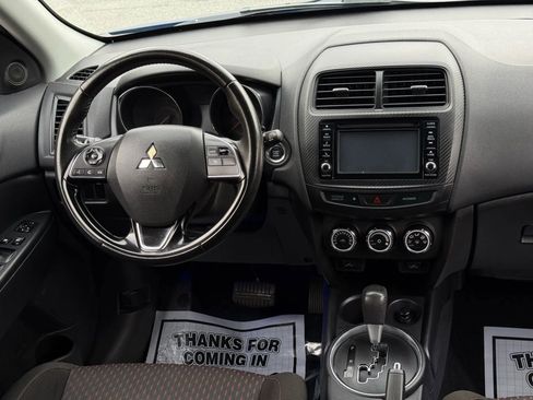 Used 2017 Mitsubishi Outlander Sport SE image 27