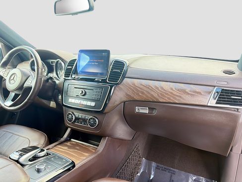 Used 2017 Mercedes-Benz GLS 450 4MATIC image 30