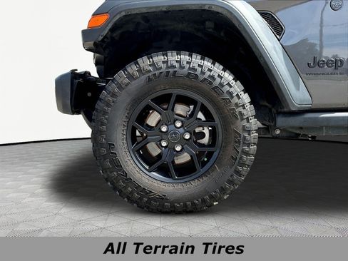 Used 2025 Jeep Wrangler Unlimited Sport AWD/4WD image 33