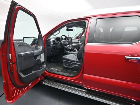 Used 2023 Ford F150 Lariat w/ Equipment Group 502A High AWD/4WD image 8