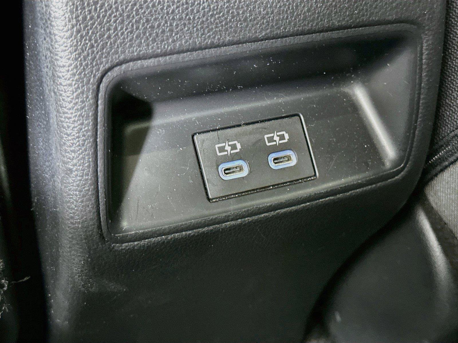 Used 2025 Toyota Corolla LE FWD image 30