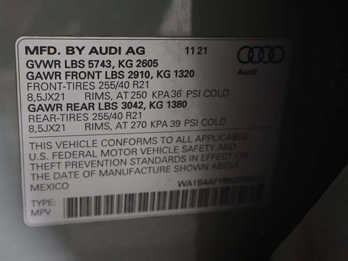 Used 2022 Audi SQ5 Premium Plus w/ Premium Plus Package image 58