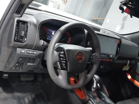 New 2026 Nissan Frontier PRO-4X w/ Tow Package AWD/4WD image 19