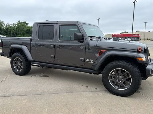 Used 2021 Jeep Gladiator Overland w/ Popular Equipment Package AWD/4WD image 27