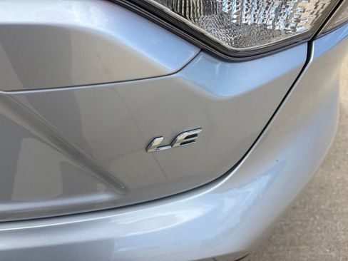 Used 2025 Toyota Corolla LE FWD image 22