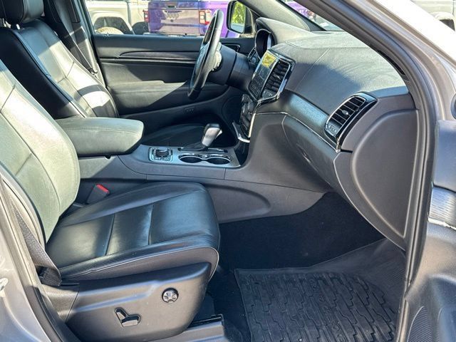 Used 2020 Jeep Grand Cherokee High Altitude AWD/4WD image 13