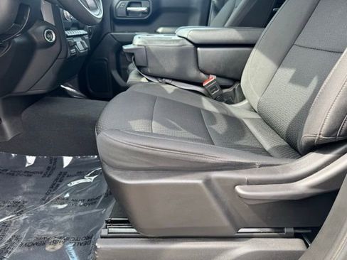 Used 2023 GMC Sierra 1500 Pro w/ Graphite Edition AWD/4WD image 5