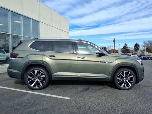 New 2026 Volkswagen Atlas SEL Premium R-Line AWD/4WD image 7