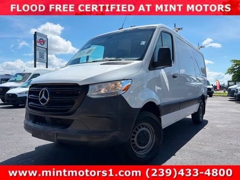 Used 2019 Mercedes-Benz Sprinter 2500 image 27