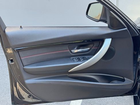 Used 2018 BMW 330i Sedan RWD image 37