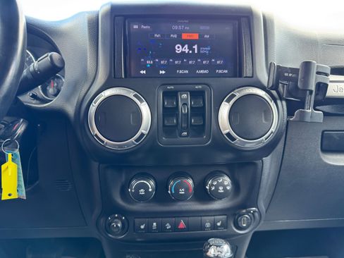 Used 2013 Jeep Wrangler Unlimited Sport AWD/4WD image 20