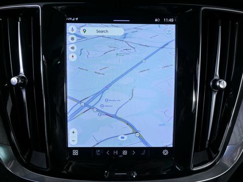 Certified 2024 Volvo V60 B5 Cross Country Ultimate image 17