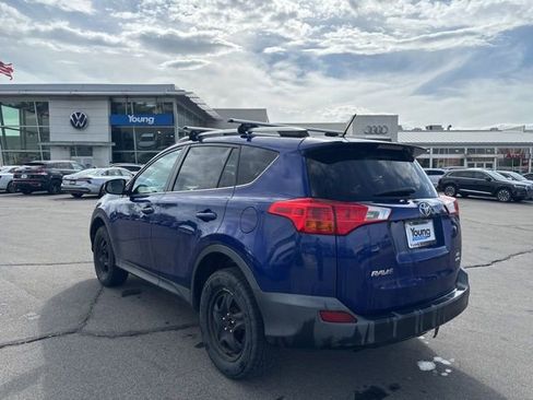 Used 2015 Toyota RAV4 LE AWD/4WD image 5