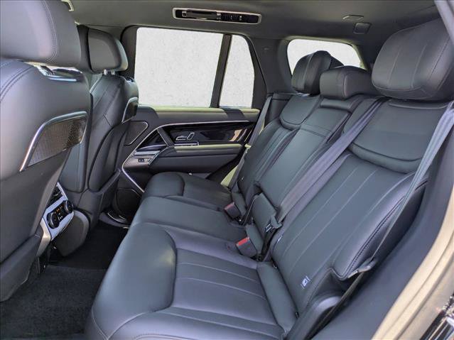 New 2026 Land Rover Range Rover Autobiography AWD/4WD image 16