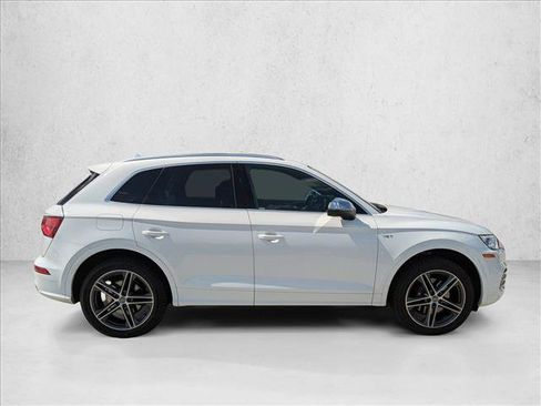 Used 2018 Audi SQ5 Premium Plus w/ Navigation Package AWD/4WD image 4