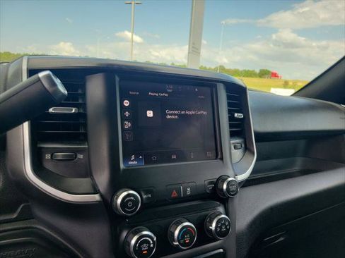 Used 2022 RAM 2500 Big Horn w/ Cold Weather Group AWD/4WD image 12