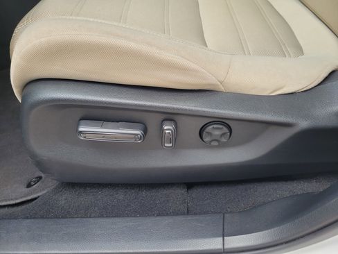 Used 2019 Honda CR-V EX image 21