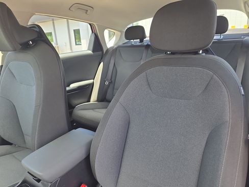 Certified 2025 Kia K4 FWD image 21
