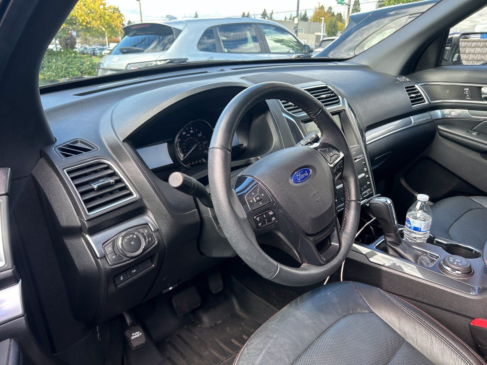 Used 2018 Ford Explorer Sport w/ Equipment Group 401A AWD/4WD image 4