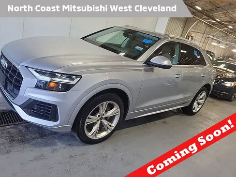 Used 2022 Audi Q8 Premium image 1