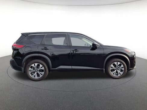 Used 2023 Nissan Rogue SV AWD/4WD image 4