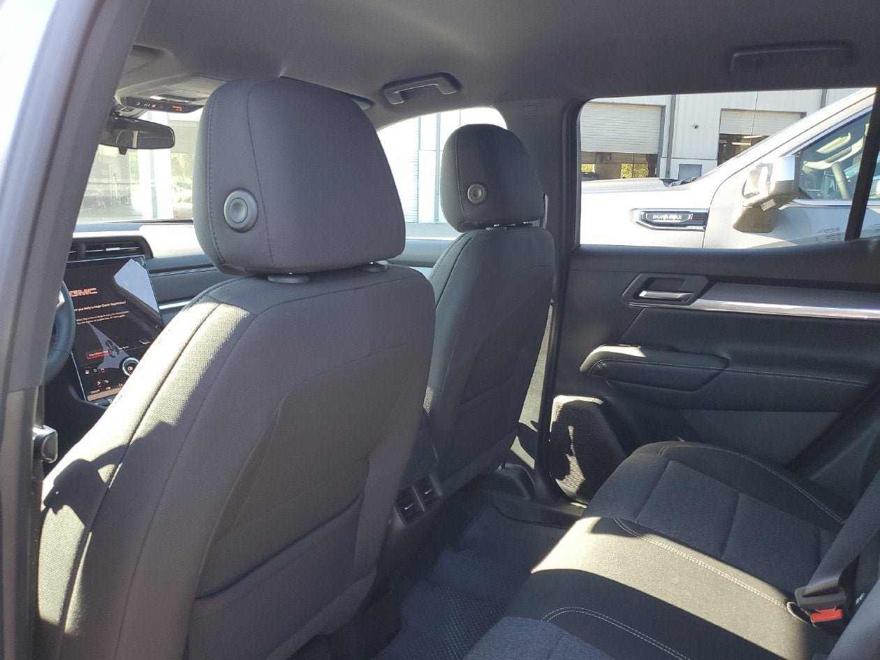 New 2027 GMC Terrain Elevation FWD image 10