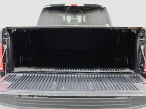 Used 2020 Ford F150 XLT w/ Equipment Group 302A Luxury AWD/4WD image 24