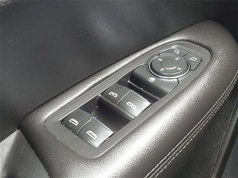 Certified 2022 Cadillac XT5 Luxury image 23