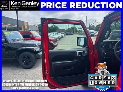 Certified 2025 Jeep Wrangler Unlimited Rubicon 4xe w/ Safety Group AWD/4WD image 12
