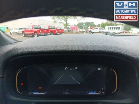 Used 2022 Jeep Wagoneer Series II w/ Premium Group I AWD/4WD image 14