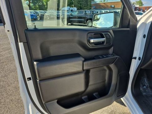 Certified 2026 Chevrolet Silverado 1500 Custom AWD/4WD image 11