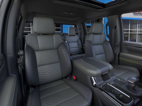 New 2026 Chevrolet Silverado 1500 ZR2 AWD/4WD image 33